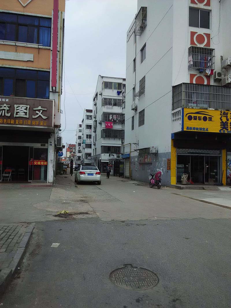 南旱桥菜场楼3/4层105平普装36万