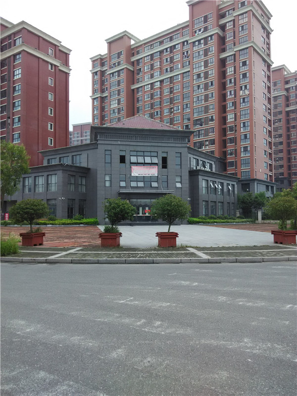 登达新天地121+15平0/11层精装98万