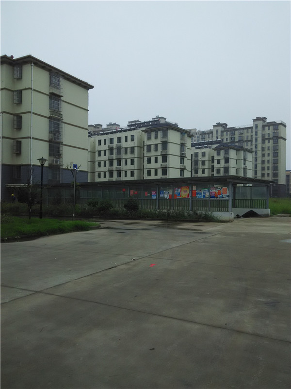 求购湖景人居小高层或多层