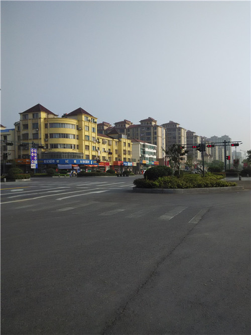 湖东市场铺面45平普装50万