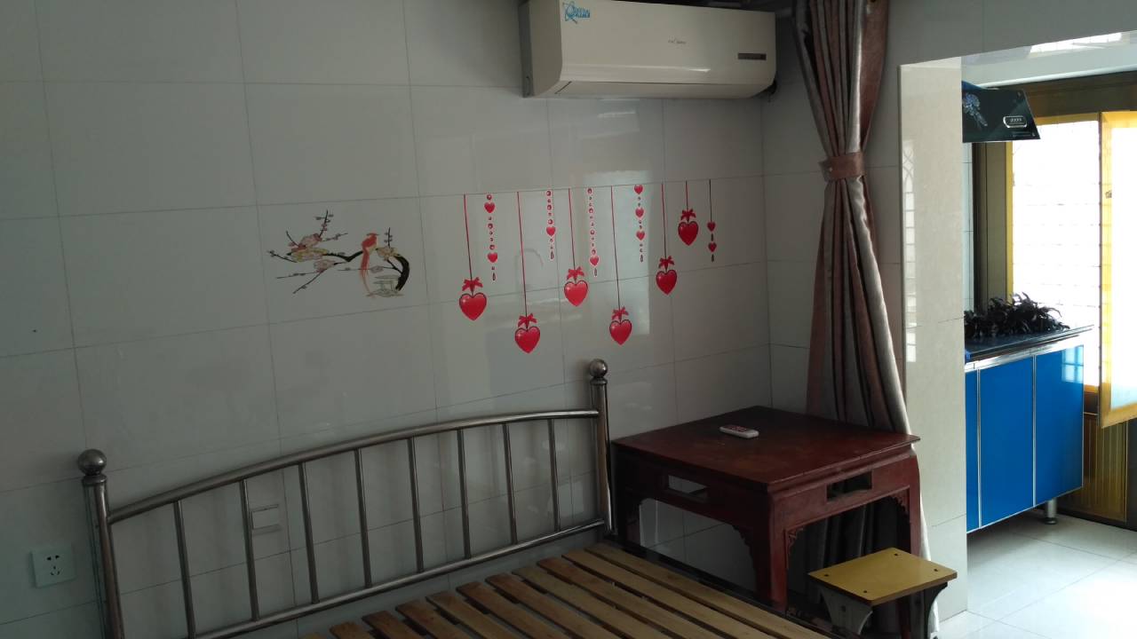 近建湖县实验小学西校区裕丰花园宜居大车库