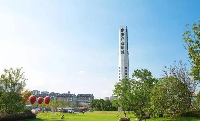 南京北站傍五一特价6000元/平方米