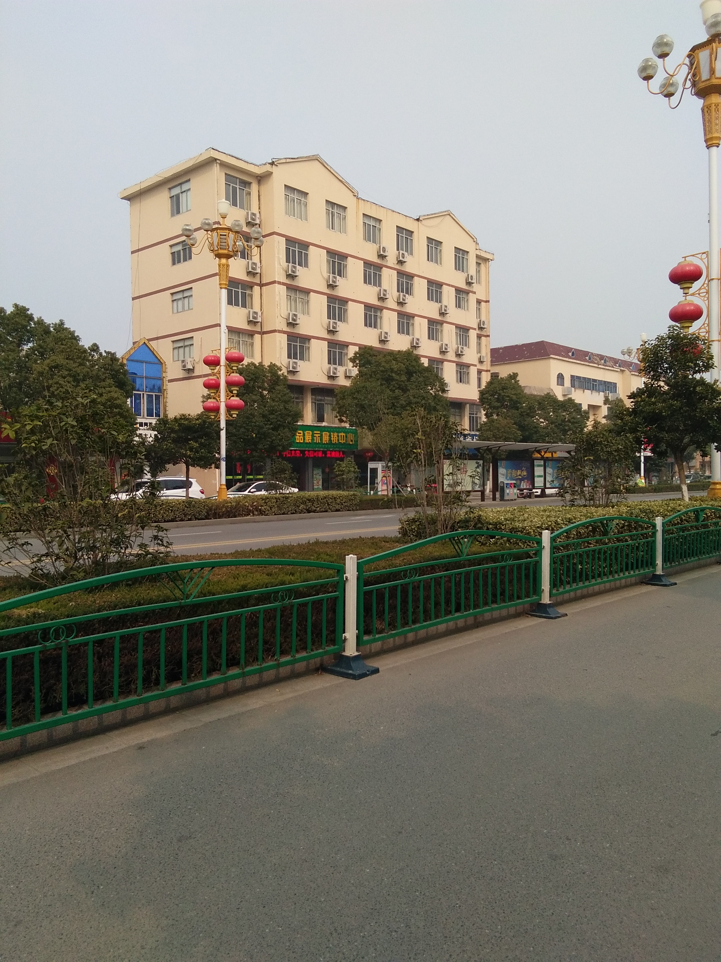 建阳卫生院对面一上一下100平20w