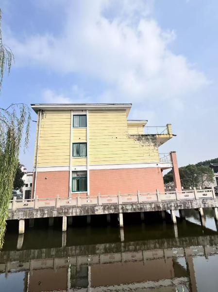 沿河镇弘宇生态园会所、餐厅、别墅、水面养殖出租