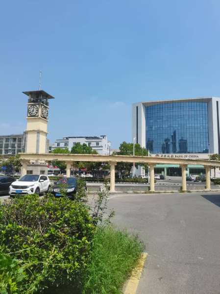 冠华路中行附近1室1厅1卫出租550元/月