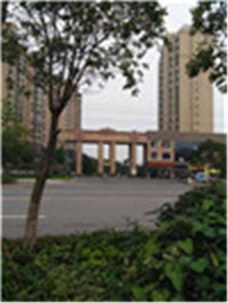 水韵绿城3/11层98平库8平精装44.8万