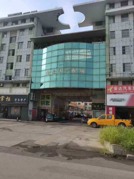 交工处职工楼3/5层89平库7平10000元/年